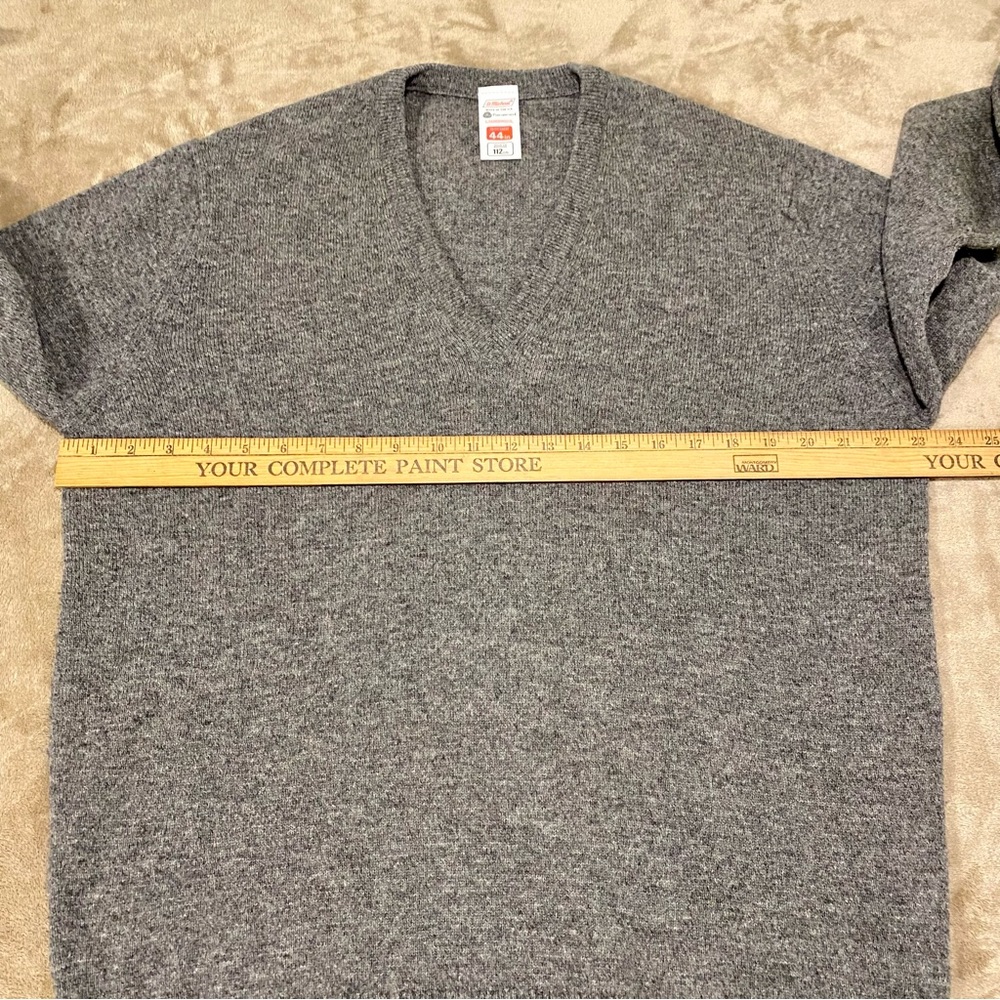 St. Michael Lambswool Sweater - Picture 6 of 6